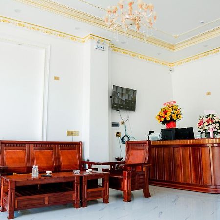 Chau Ngoc Vien Hotel - Bien My Khe - Quảng Ngãi Kültér fotó