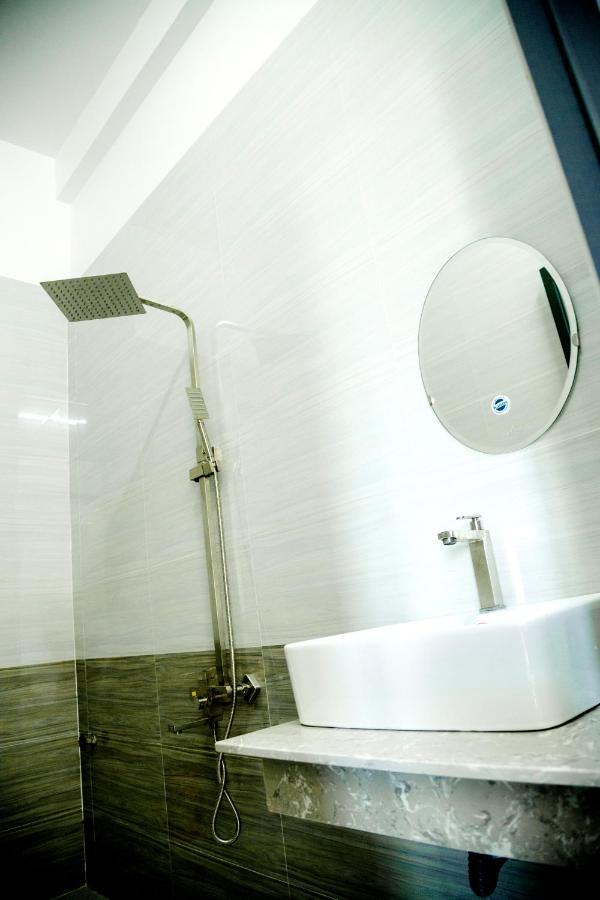 Chau Ngoc Vien Hotel - Bien My Khe - Quảng Ngãi Kültér fotó